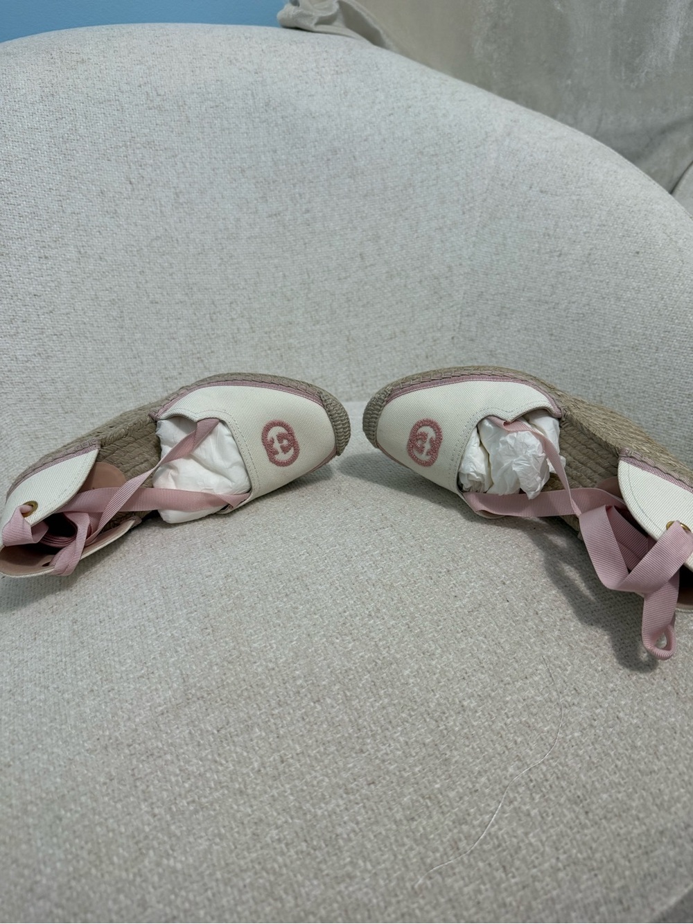 Gucci Women's Pink and White Espadrille Wedge - Picture 3 of 12